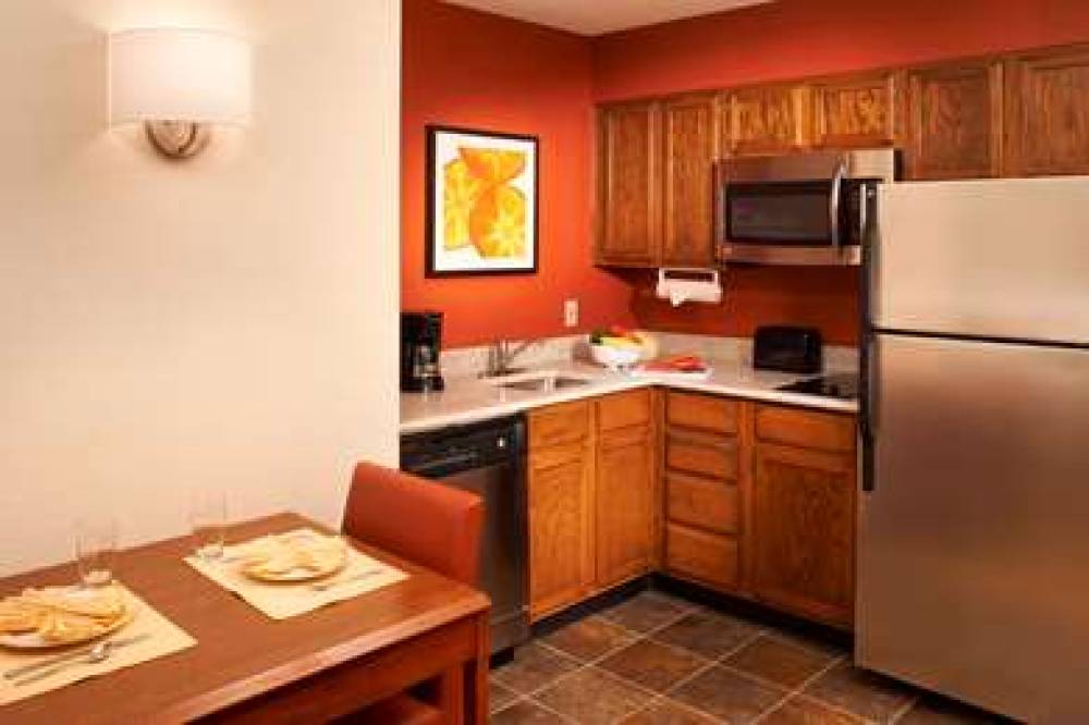 SONESTA ES SUITES WAUKEGAN 5