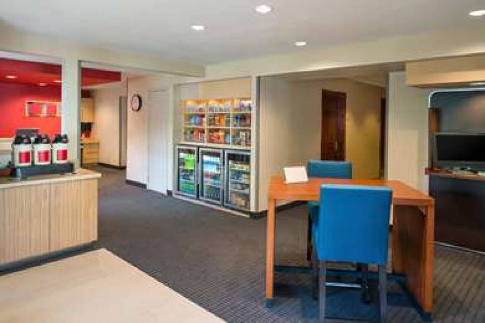 SONESTA SIMPLY SUITES SEATTLE 3