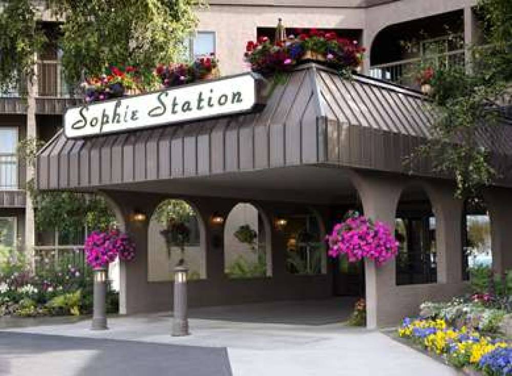 Sophie Station Suites 5