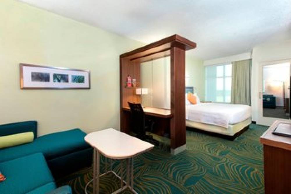 SpringHill Stes By Marriott Orl FLAMINGO CROSSINGS Town Center-West Entranc 6