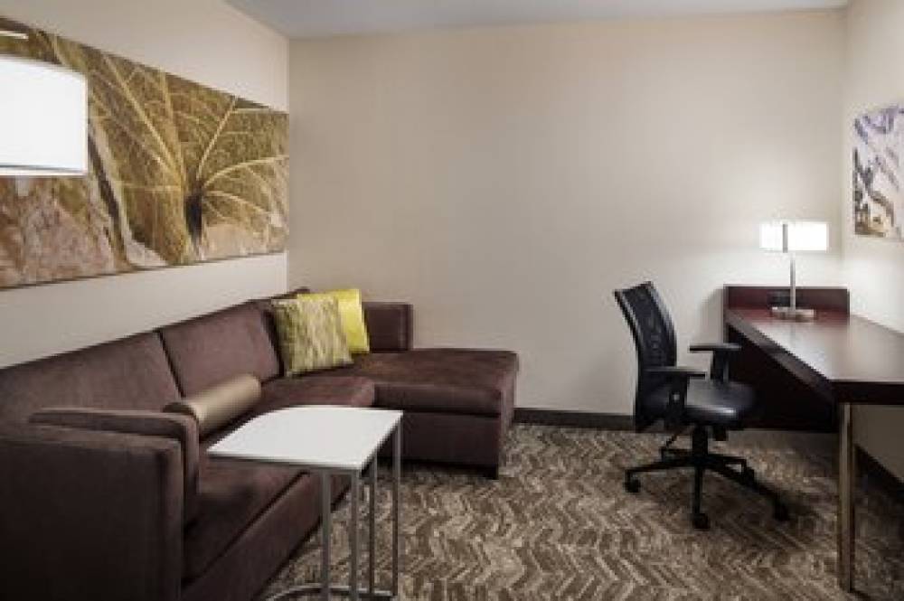 SpringHill Suites By Marriott Bakersfield 10