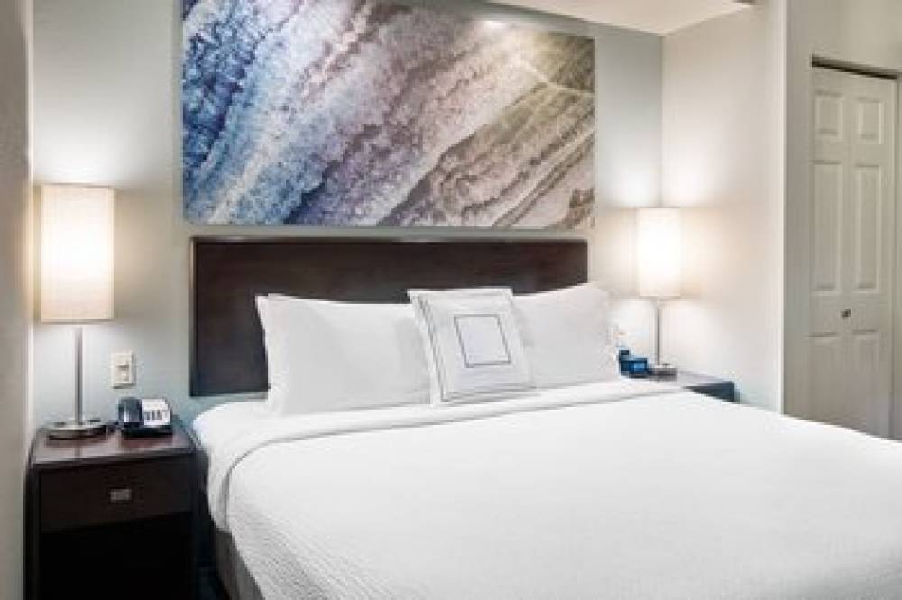 SpringHill Suites By Marriott Bakersfield 8