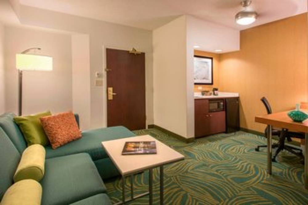 SpringHill Suites By Marriott Charlotte Airport 8