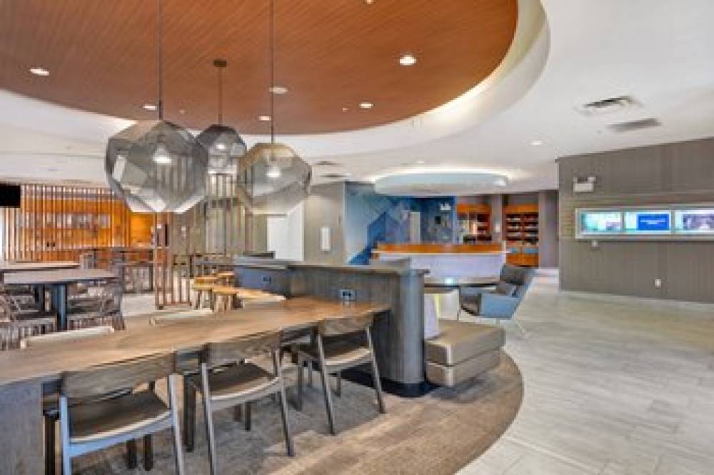 SpringHill Suites By Marriott Cincinnati Midtown 9