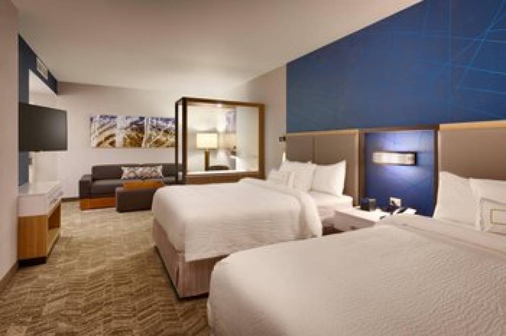 SpringHill Suites By Marriott Coralville 9