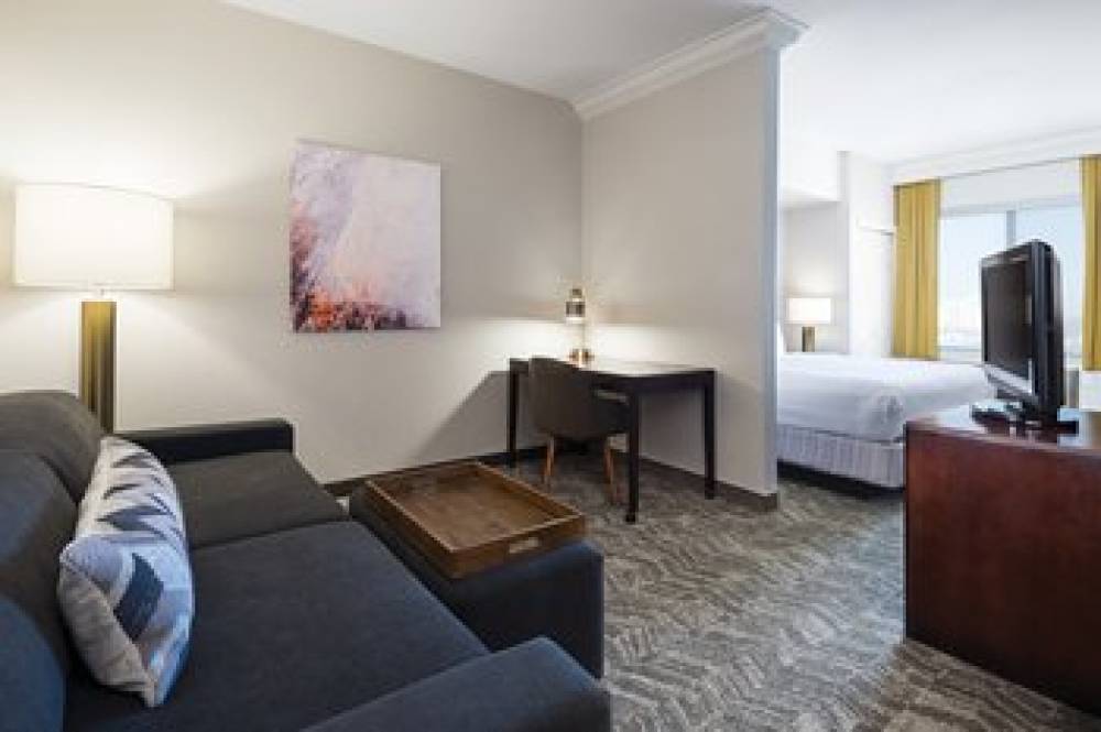 SpringHill Suites By Marriott Denver Airport 8