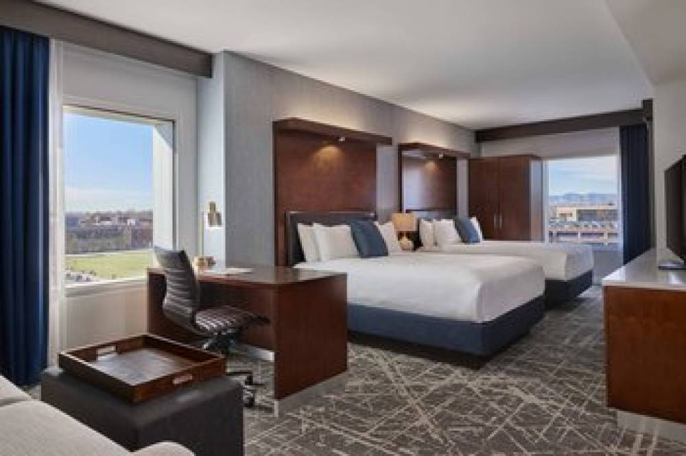 SpringHill Suites By Marriott Denver Downtown 5