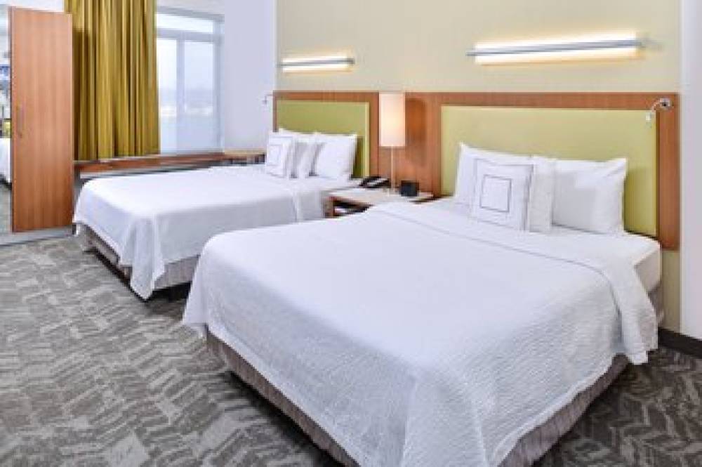 SpringHill Suites By Marriott Detroit Metro Airport Romulus 6