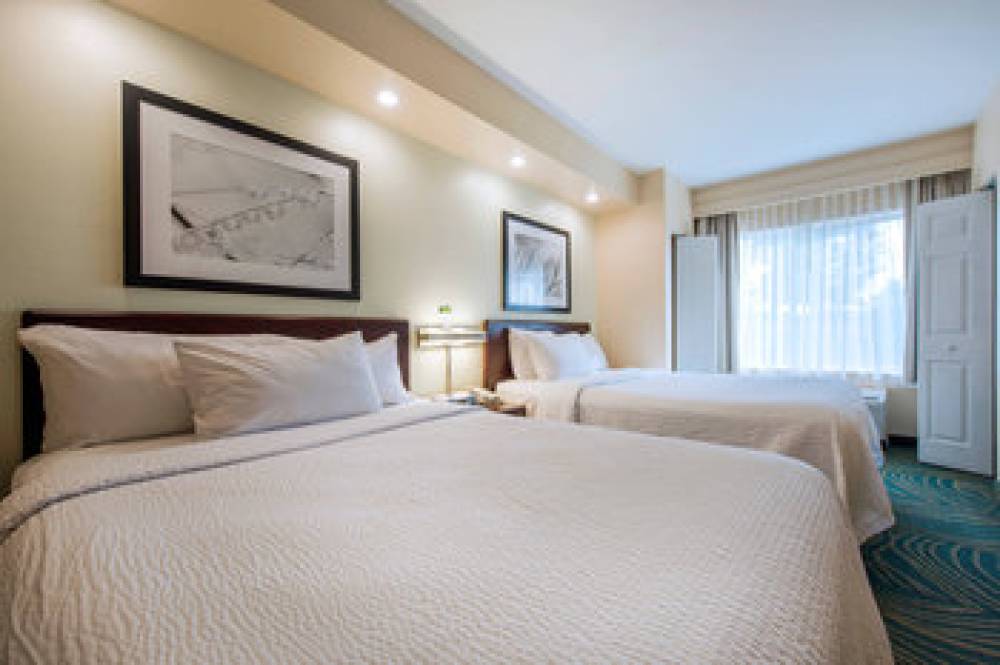 SpringHill Suites By Marriott Devens Common Center 4