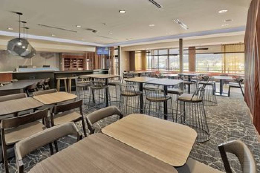 SpringHill Suites By Marriott Durango 4