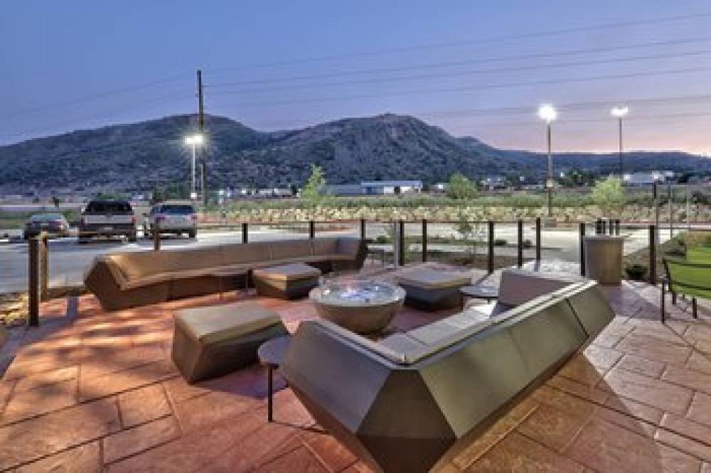 SpringHill Suites By Marriott Durango 8