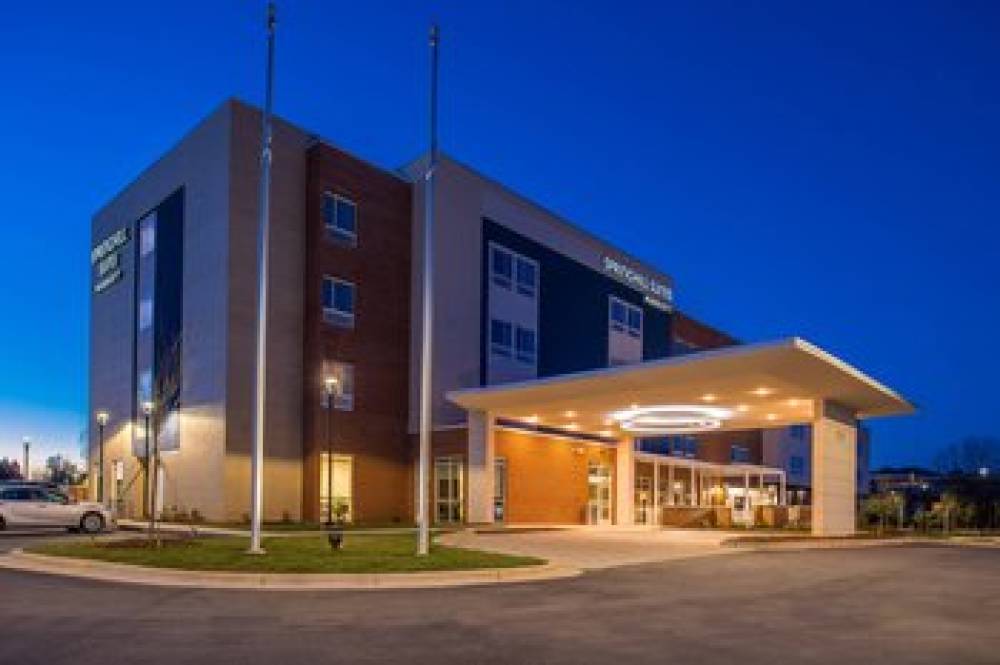 SpringHill Suites By Marriott Greensboro Airport 2