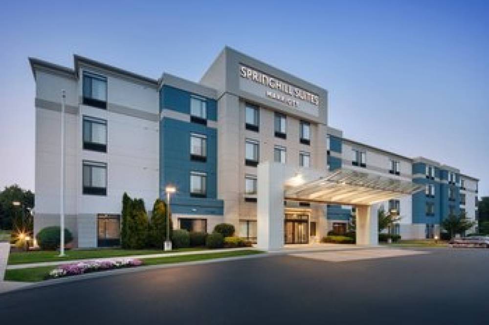 SpringHill Suites By Marriott Hartford Airport Windsor Locks 1