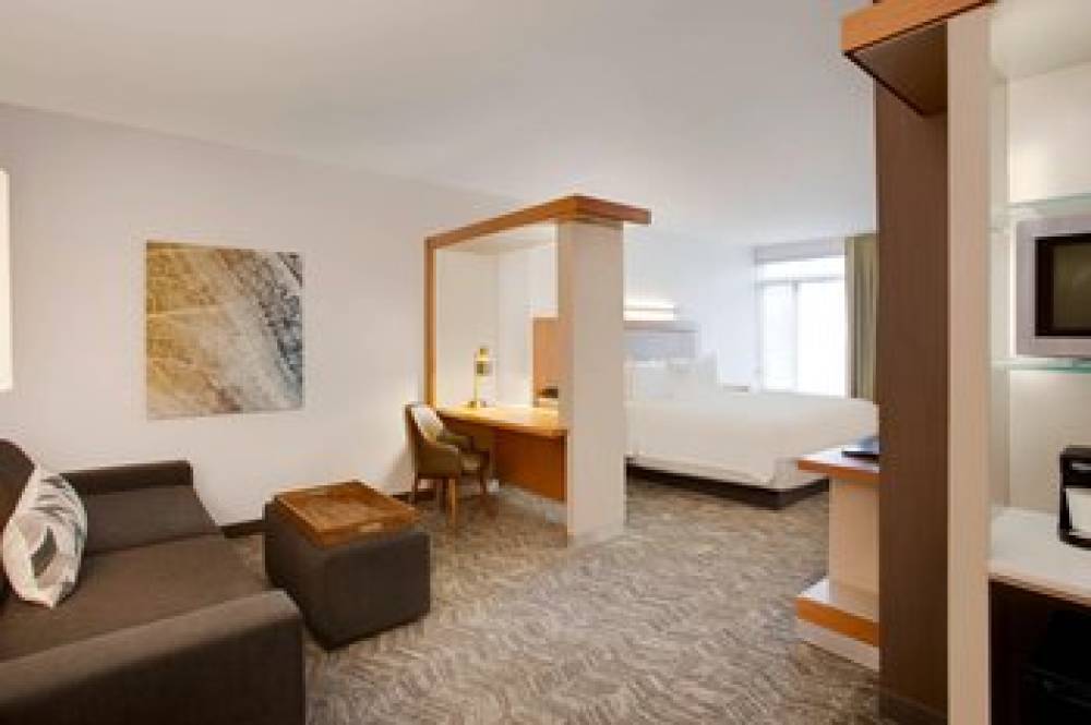 SpringHill Suites By Marriott Hartford Airport Windsor Locks 7