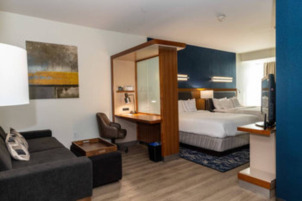 SpringHill Suites By Marriott Houston Baytown 5