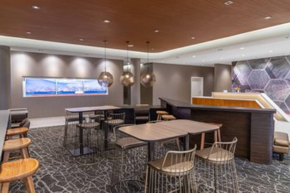 SpringHill Suites By Marriott Kansas City Overland Park Leawood 5