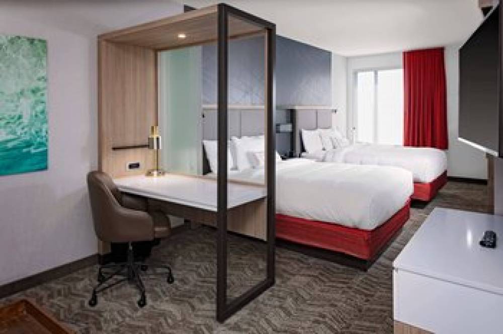 SpringHill Suites By Marriott Kansas City Plaza 4