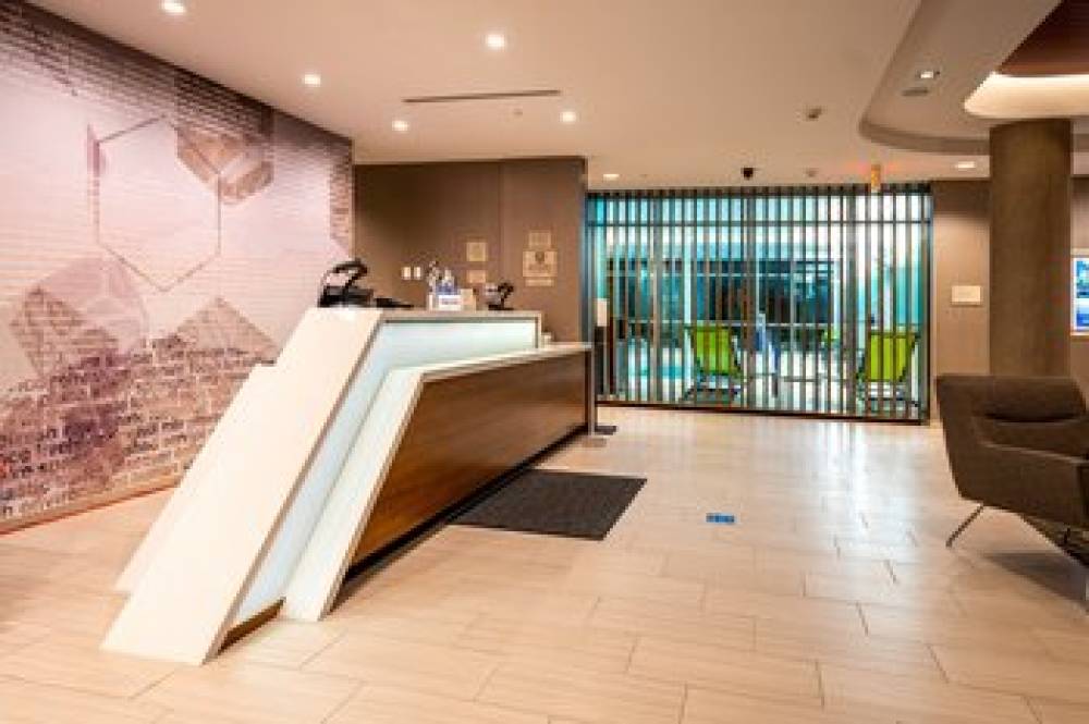 SpringHill Suites By Marriott Kenosha 4