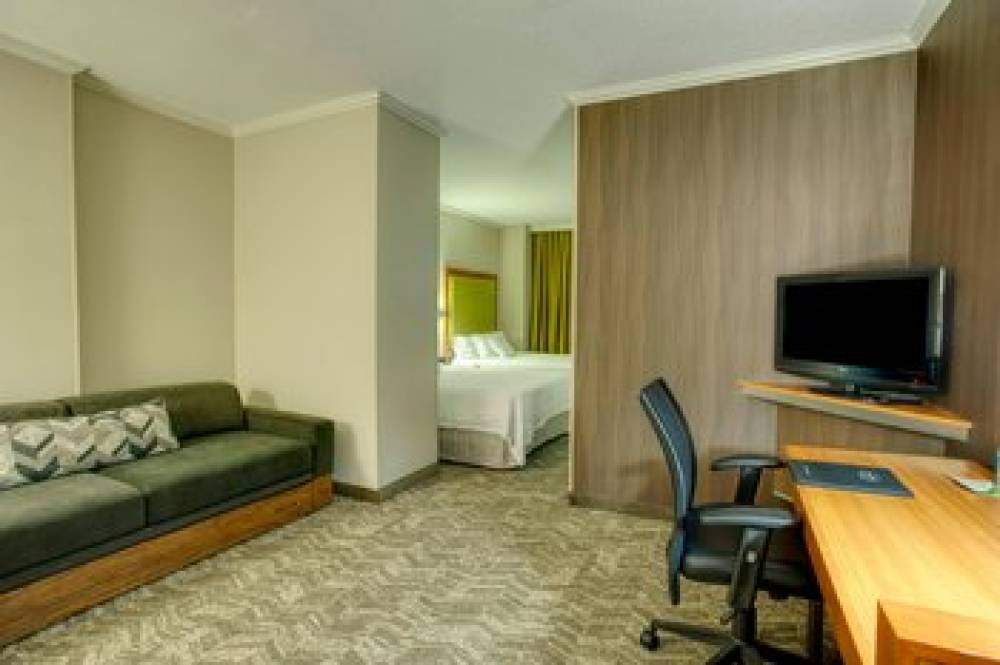 SpringHill Suites By Marriott Lawrence Downtown 9