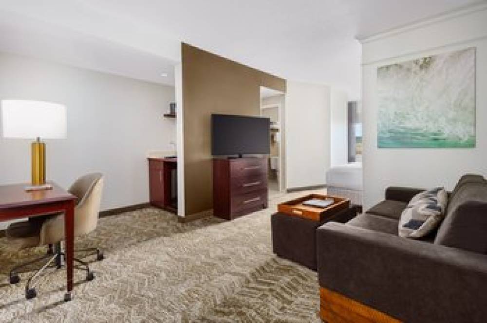 SpringHill Suites By Marriott Manchester-Boston Regional Airport 1