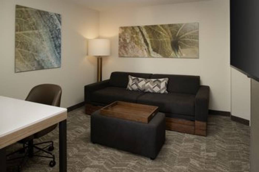 SpringHill Suites By Marriott Medford 4