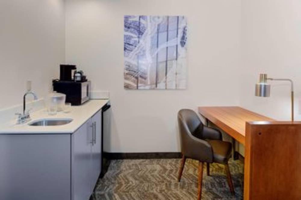 SpringHill Suites By Marriott Memphis East-Galleria 8