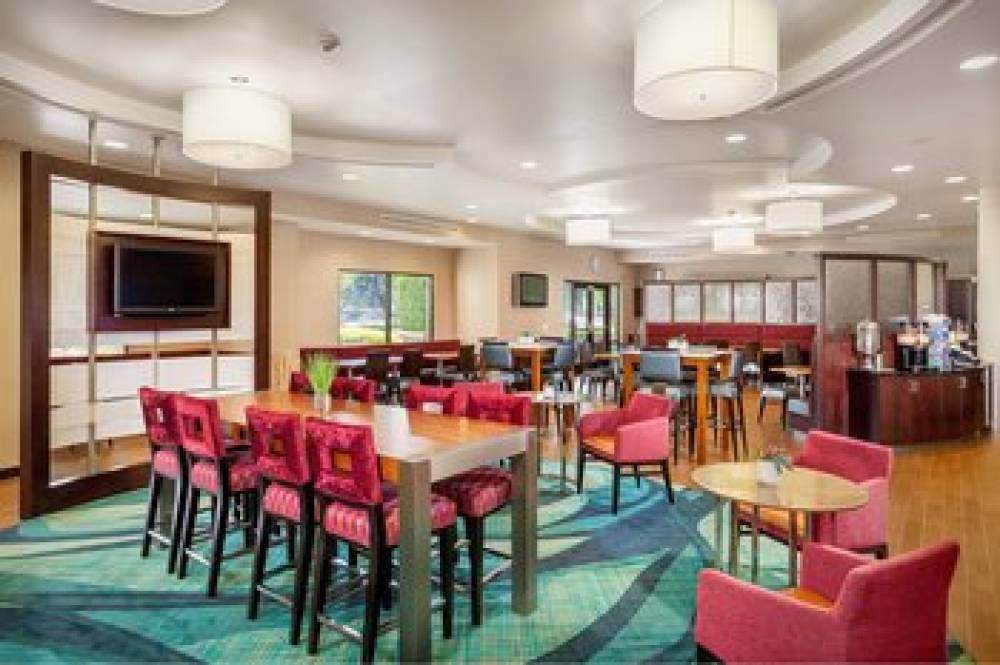 SpringHill Suites By Marriott Modesto 4