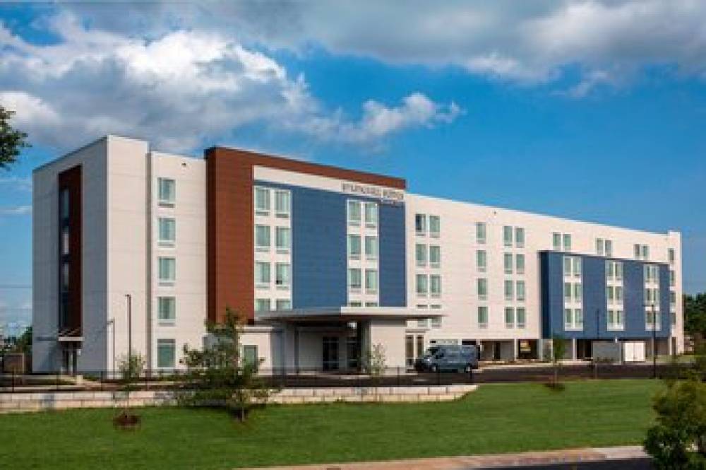 SpringHill Suites By Marriott Newark Downtown 1