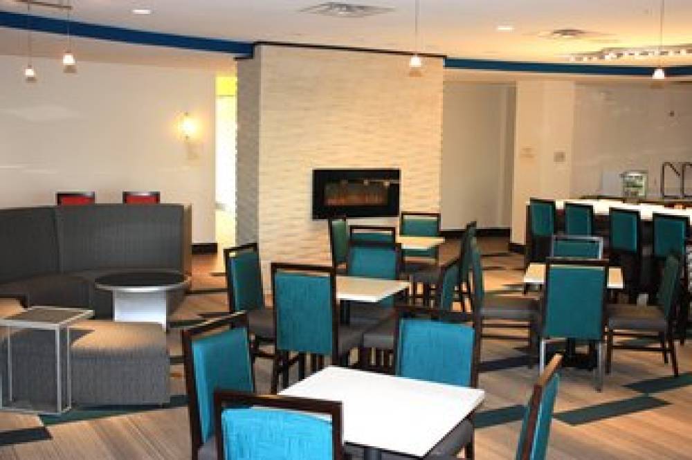 SpringHill Suites By Marriott Oklahoma City Airport 5