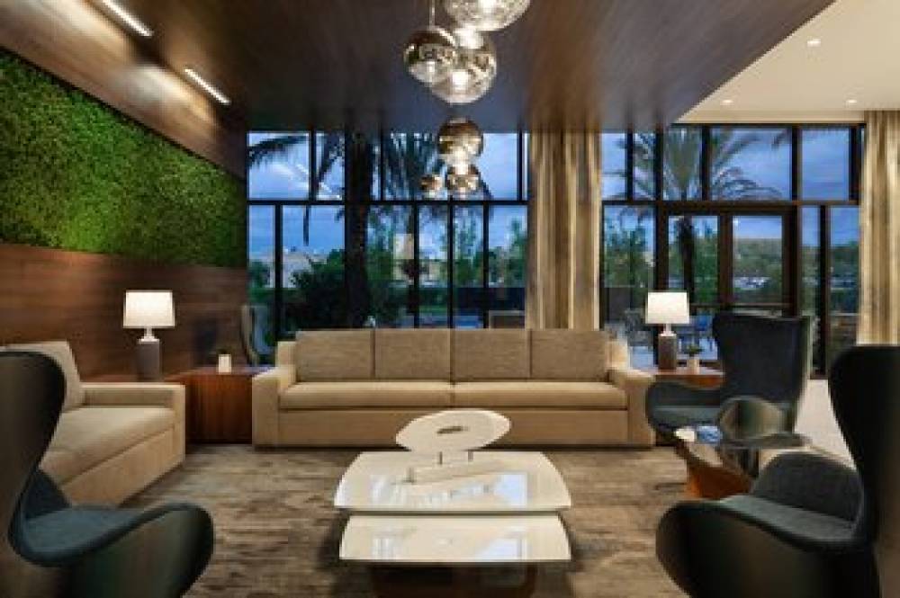 SpringHill Suites By Marriott Orlando At Millenia 4