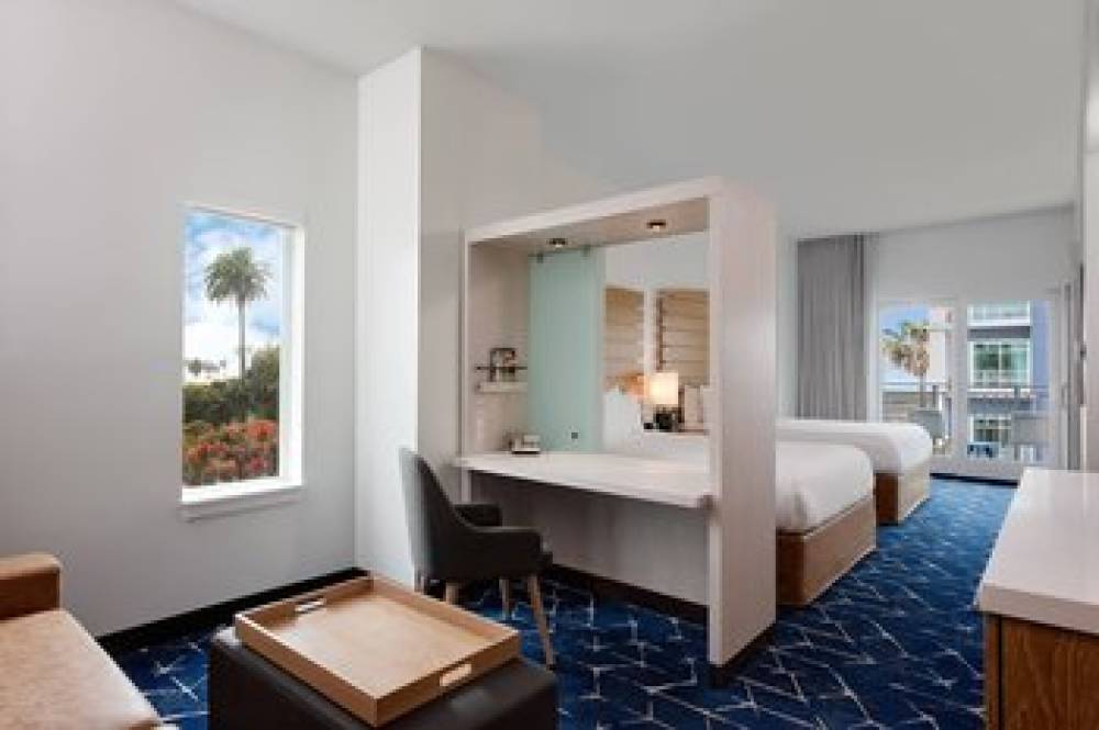 SpringHill Suites By Marriott San Diego Oceanside Downtown 6