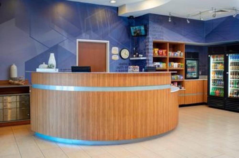 SpringHill Suites By Marriott St Louis Brentwood 3