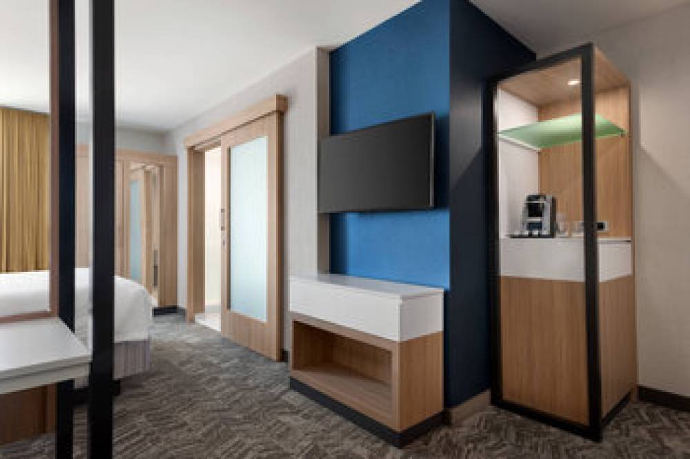 SpringHill Suites Milwaukee West-Wauwatosa 10