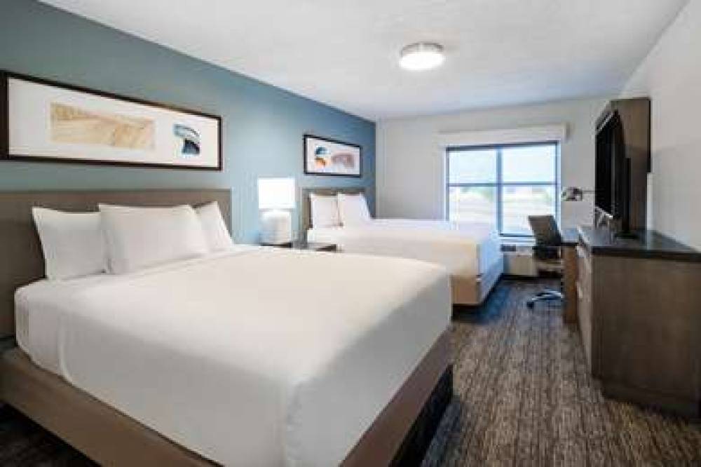 SPRINGS AIRPORT SUITES 5