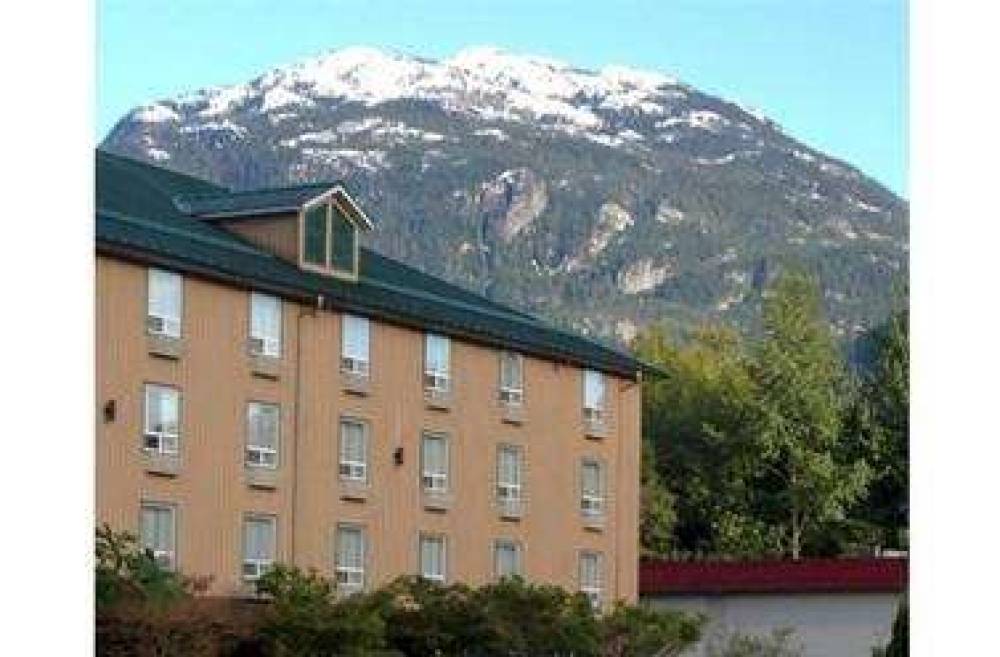 Squamish Mountain Retreat Hotel