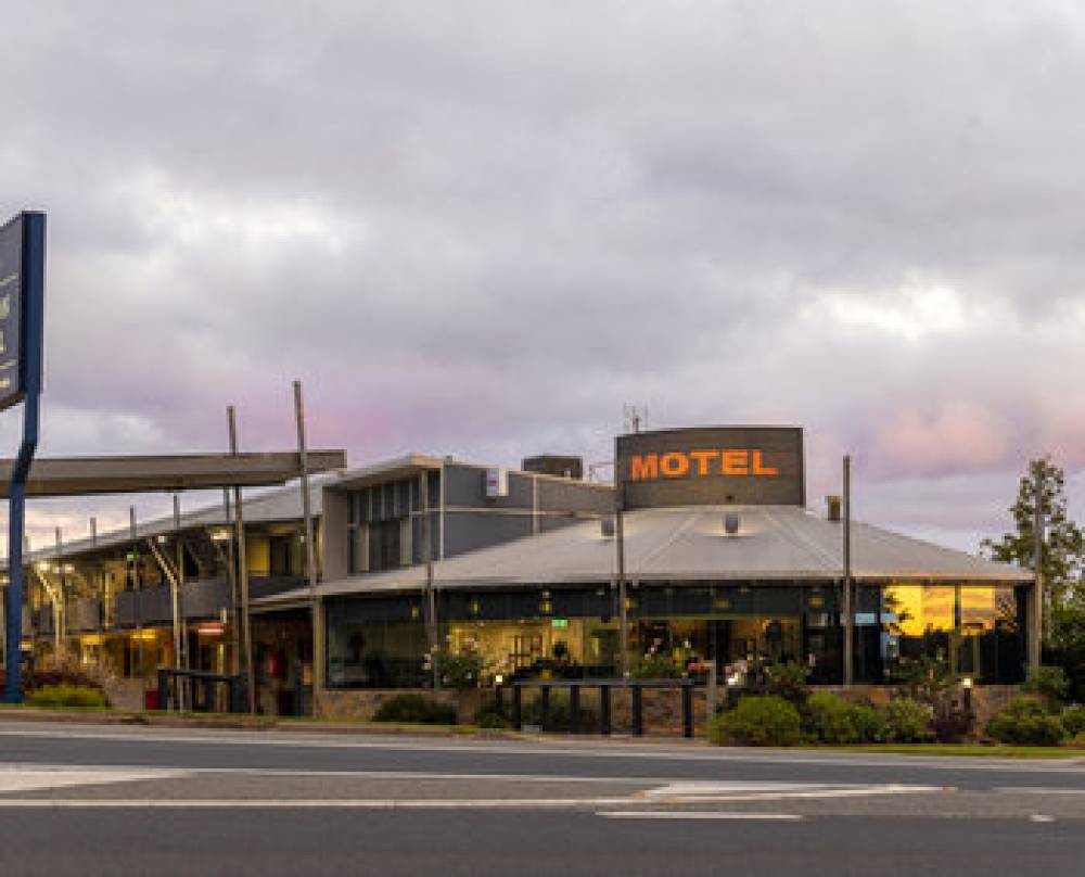 STATION MOTEL PARKES 1