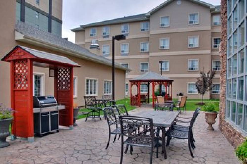 STAYBRIDGE SUITES AIRPORT 8