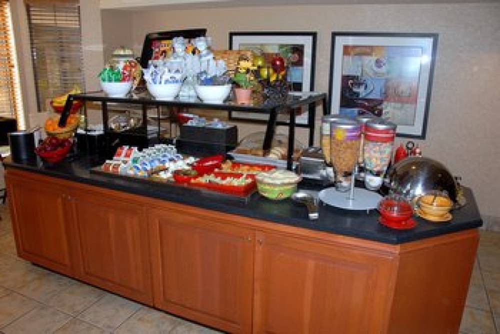 STAYBRIDGE SUITES BETHLEHEM AIRPORT 3