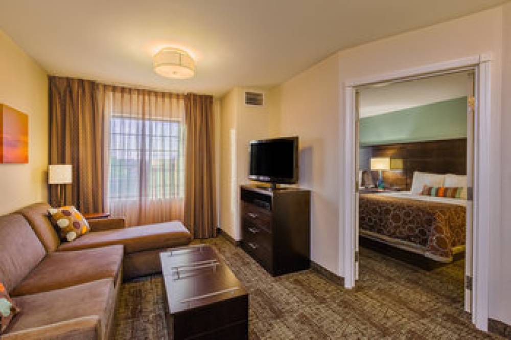 Staybridge Suites BISMARCK 9