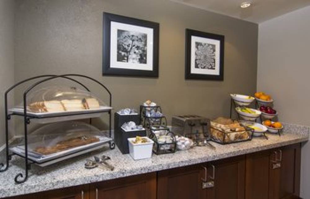 STAYBRIDGE SUITES CARLSBAD 8