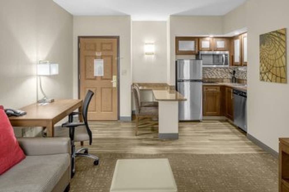 Staybridge Suites CHATTANOOGA-HAMILTON PLACE 4