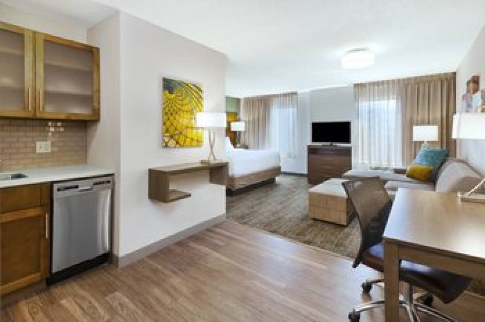 STAYBRIDGE SUITES COLUMBIA 10