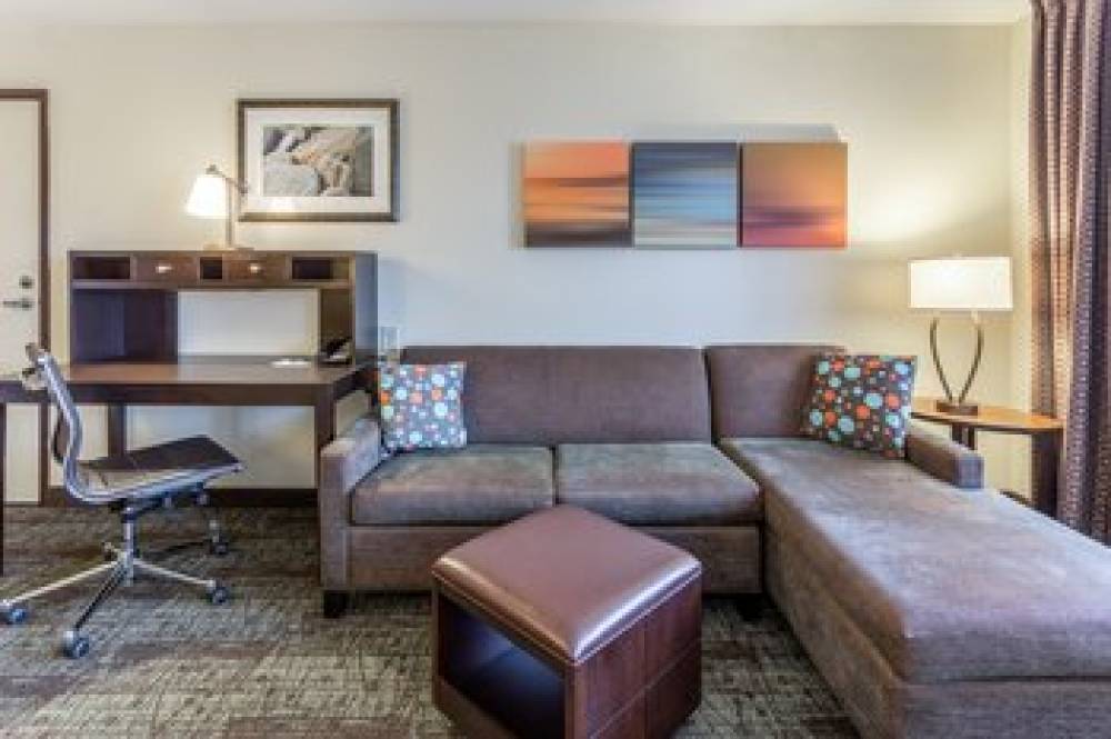 Staybridge Suites DAVENPORT 5