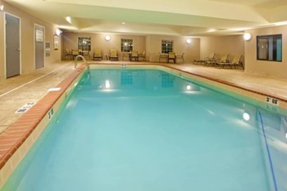 Staybridge Suites ELKHART NORTH 8