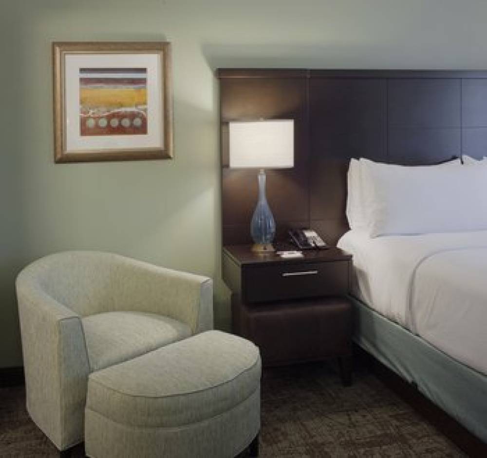 Staybridge Suites FAYETTEVILLE/UNIV OF ARKANSAS 8