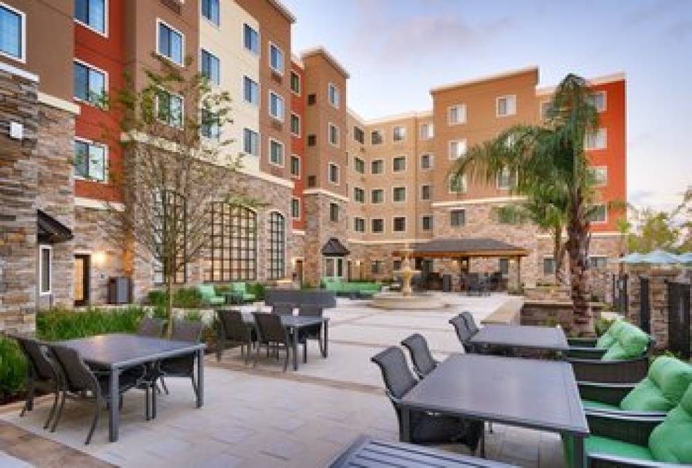 Staybridge Suites GAINESVILLE I-75 7