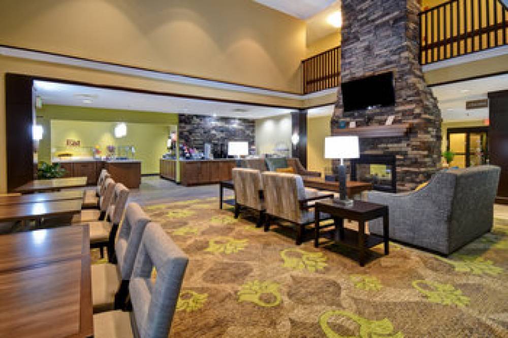 Staybridge Suites GRAND RAPIDS - AIRPORT 2