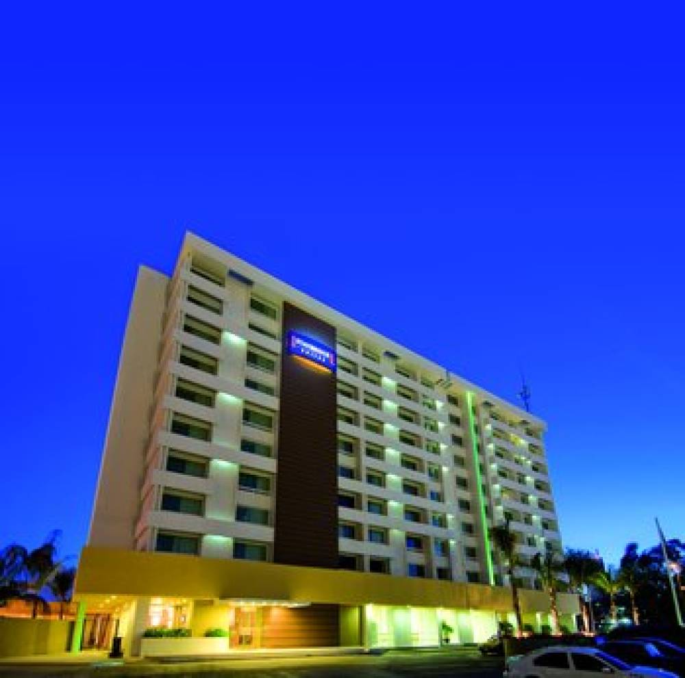 STAYBRIDGE SUITES GUADALAJARA 2