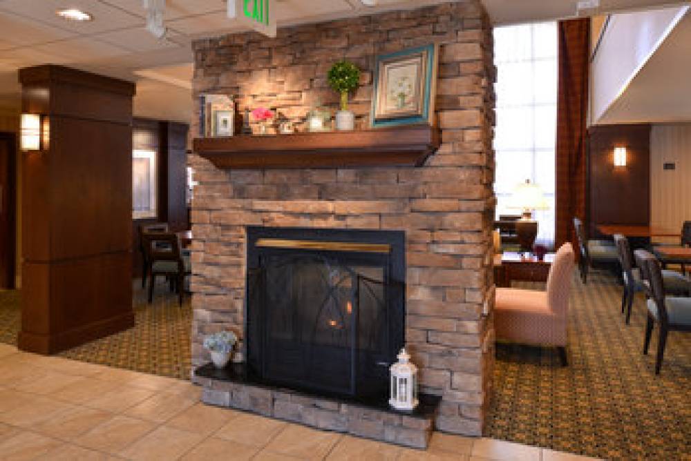 Staybridge Suites INDIANAPOLIS-AIRPORT 2