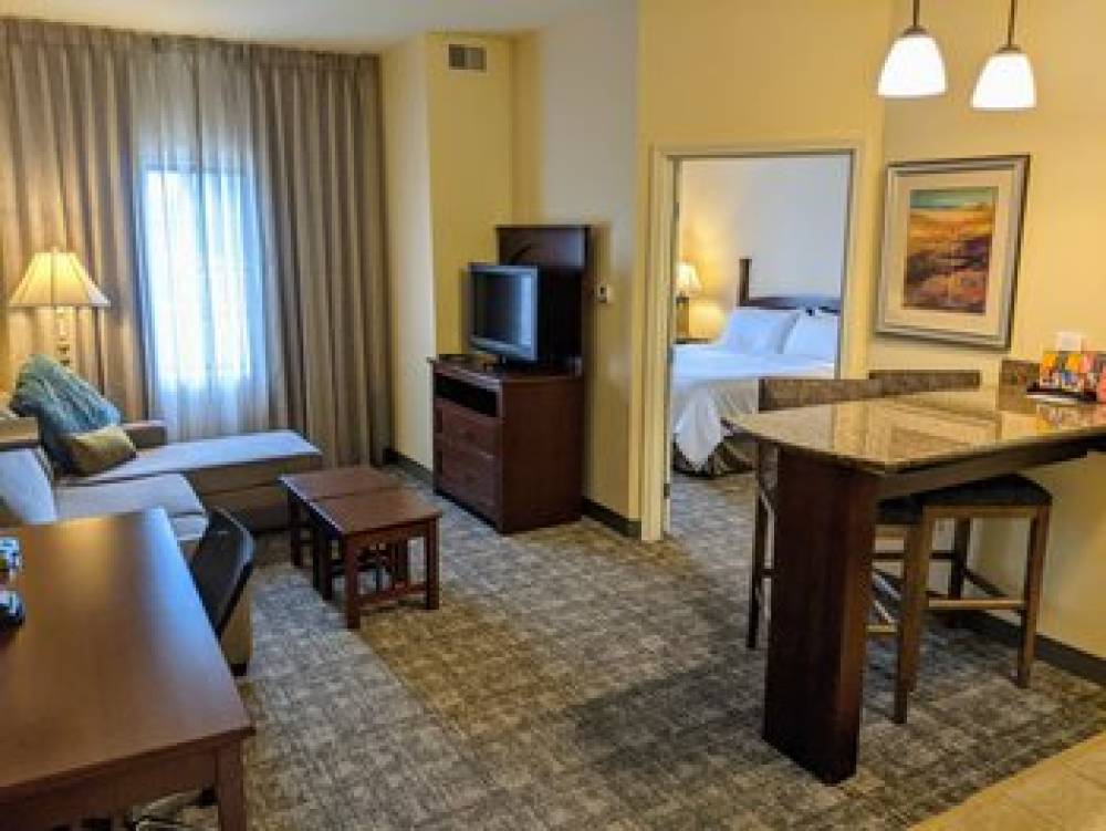 Staybridge Suites INDIANAPOLIS-CARMEL 9